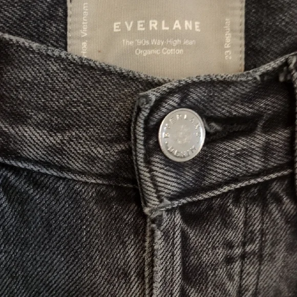 Everlane The 90s Way High Jean High Rise Faded Black 🖤 sz 23 -measures to sz 26 - Picture 4 of 16